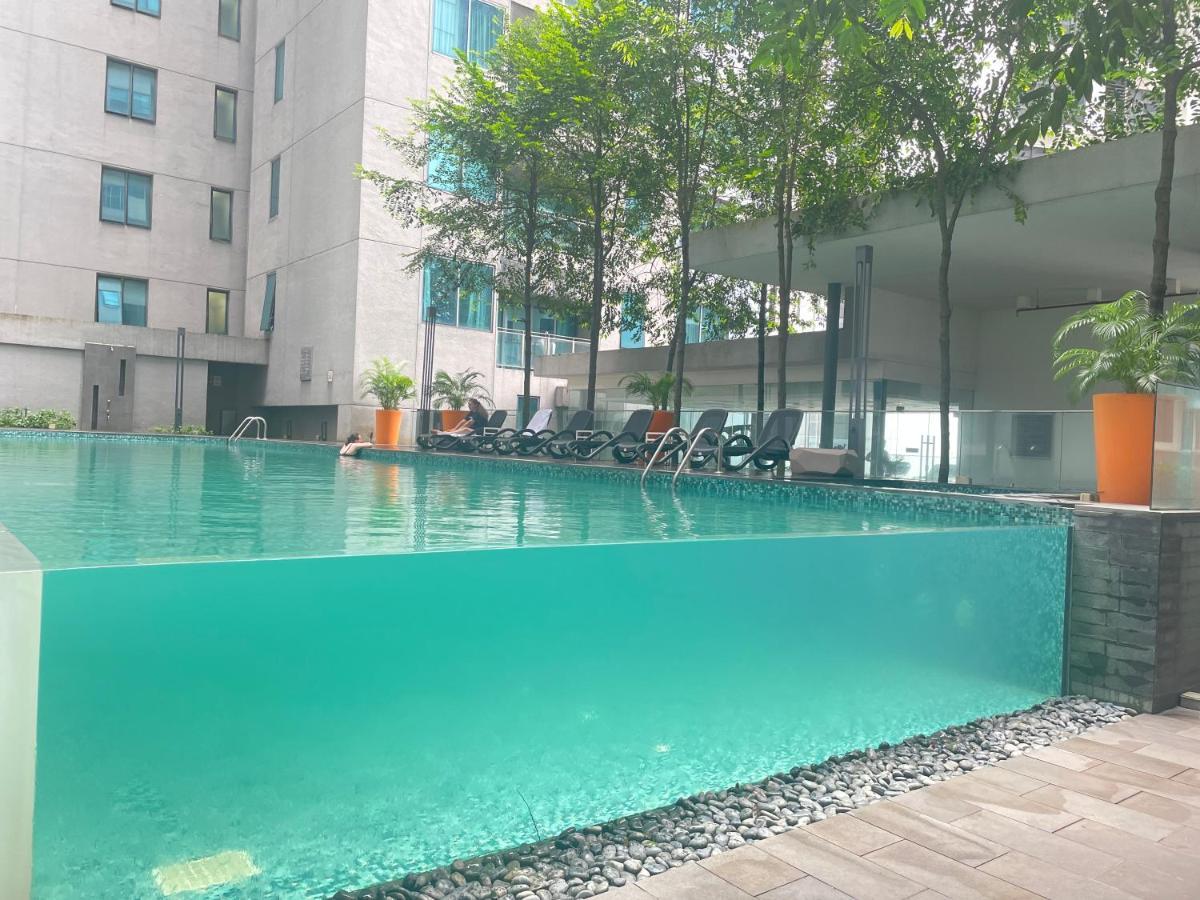Kuala Lumpur Cherry Suites At Mercu Summer Suites Klcc Bagian luar foto
