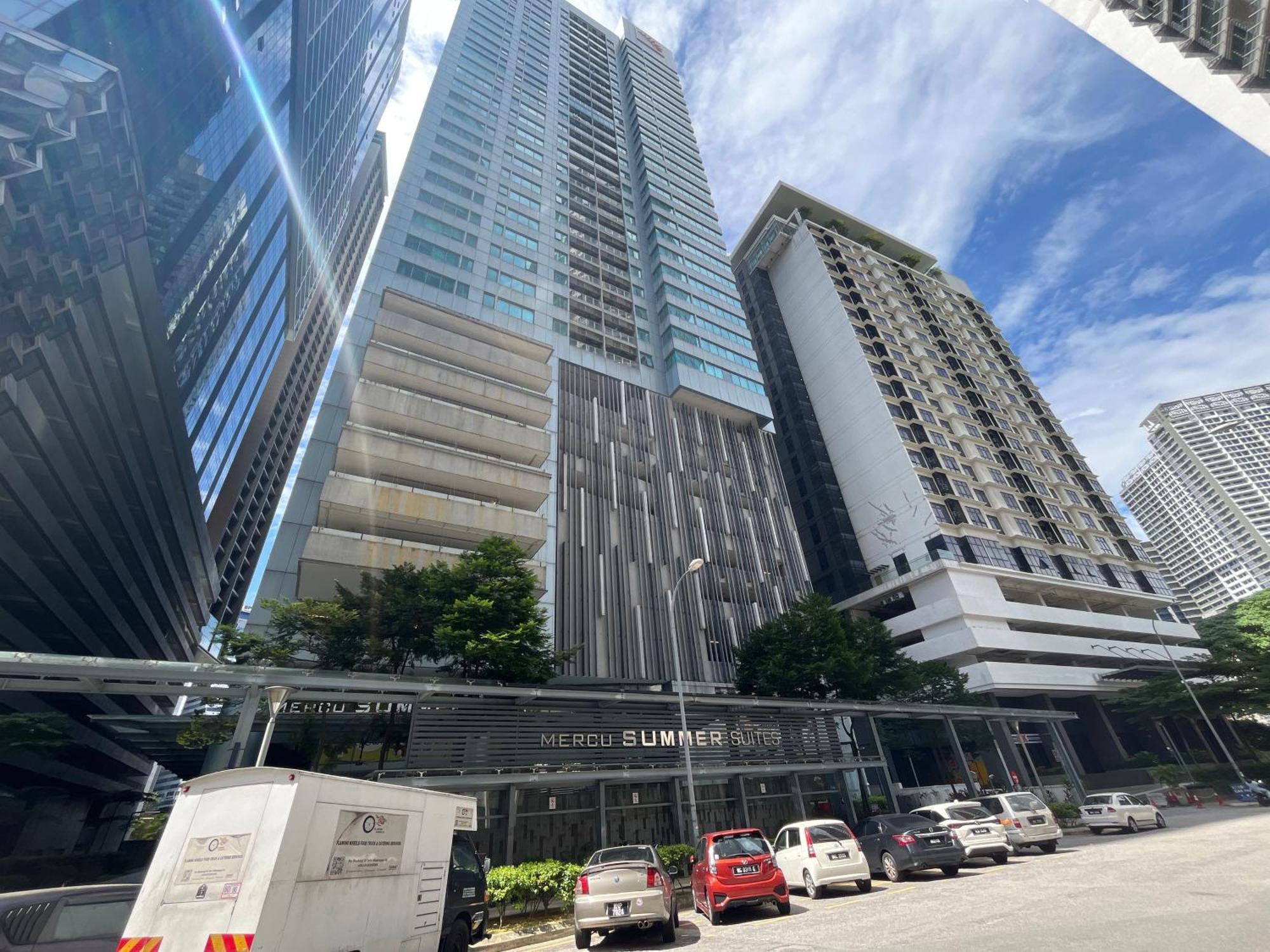 Kuala Lumpur Cherry Suites At Mercu Summer Suites Klcc Bagian luar foto
